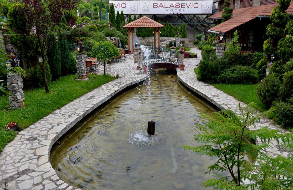Hotel Centar Balasevic Beograd Ngoại thất bức ảnh
