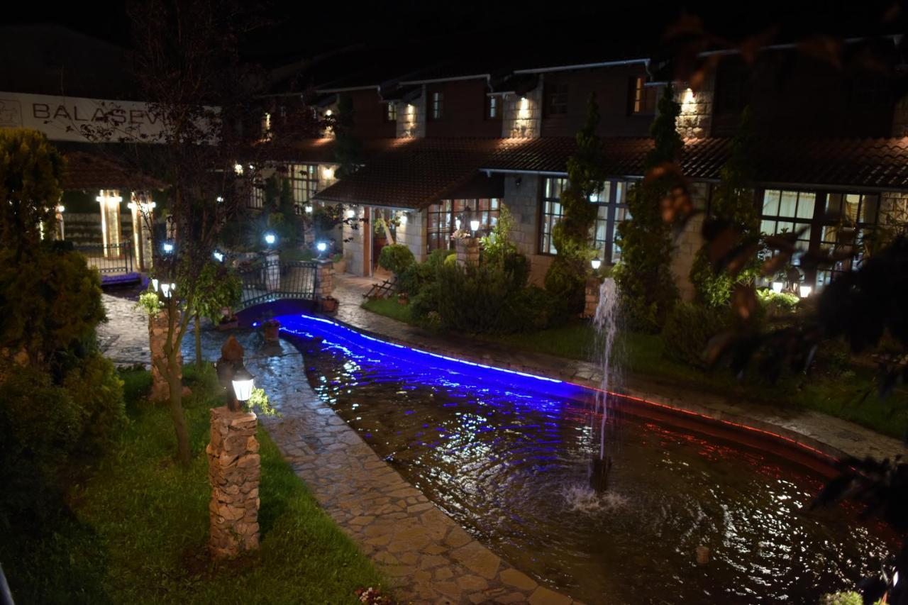 Hotel Centar Balasevic Beograd Ngoại thất bức ảnh